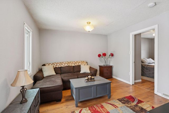 1241 Barclay Street, Saint Paul, MN 55106