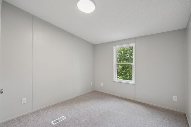 193 N Browns Ln, Portland, TN 37148