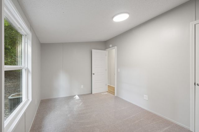 193 N Browns Ln, Portland, TN 37148