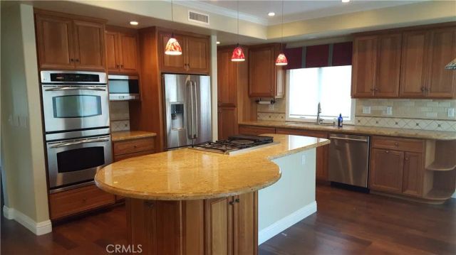 287 La Verne, Long Beach, CA 90803