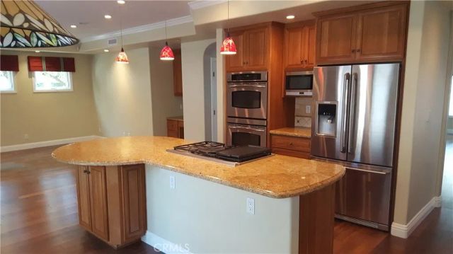 287 La Verne, Long Beach, CA 90803