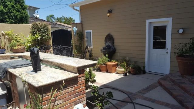 287 La Verne, Long Beach, CA 90803