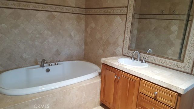 287 La Verne, Long Beach, CA 90803