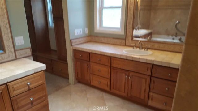 287 La Verne, Long Beach, CA 90803