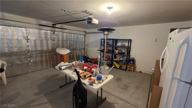 6621 Chapel Heights Court, Las Vegas, NV 89156