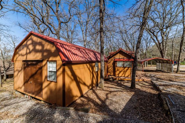 91 Dover Drive, Gordonville, TX 76245