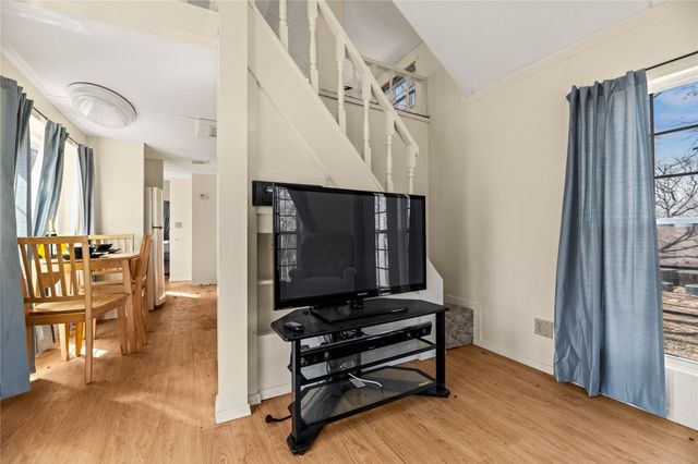 91 Dover Drive, Gordonville, TX 76245