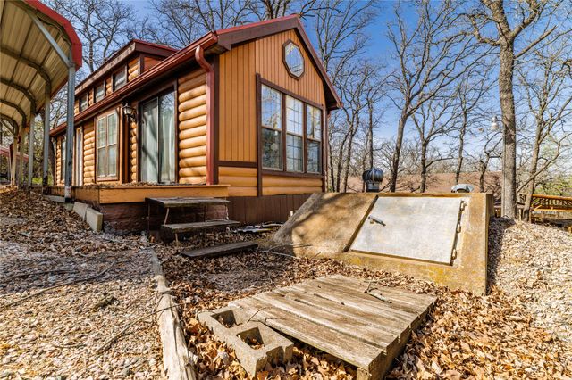 91 Dover Drive, Gordonville, TX 76245