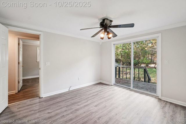 1023 N Park Street, Highland Charter Township, MI 48356