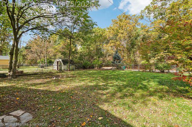 1023 N Park Street, Highland Charter Township, MI 48356