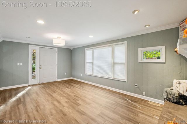 1023 N Park Street, Highland Charter Township, MI 48356