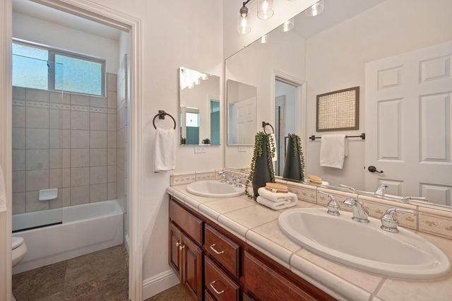 304 Nebbiolo Ct, El Dorado Hills, CA 95762