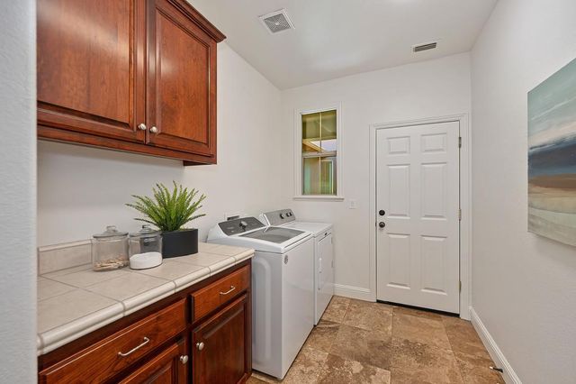 304 Nebbiolo Ct, El Dorado Hills, CA 95762