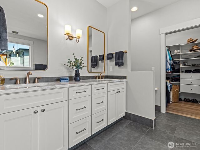 11407 73rd Avenue NE, Arlington, WA 98223