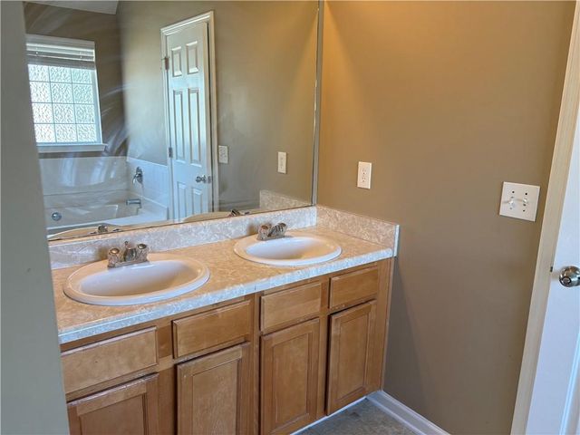 4234 Winston Circle, Atlanta, GA 30349