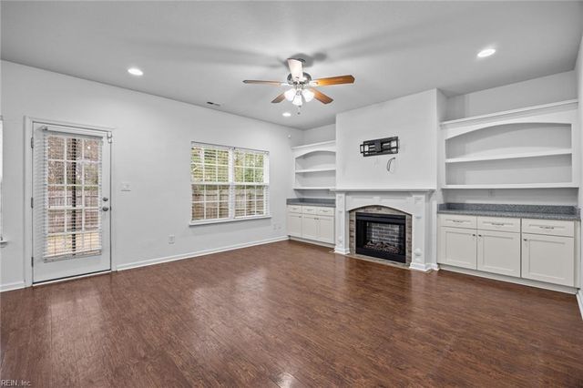 415 Summers PL, Portsmouth, VA 23702