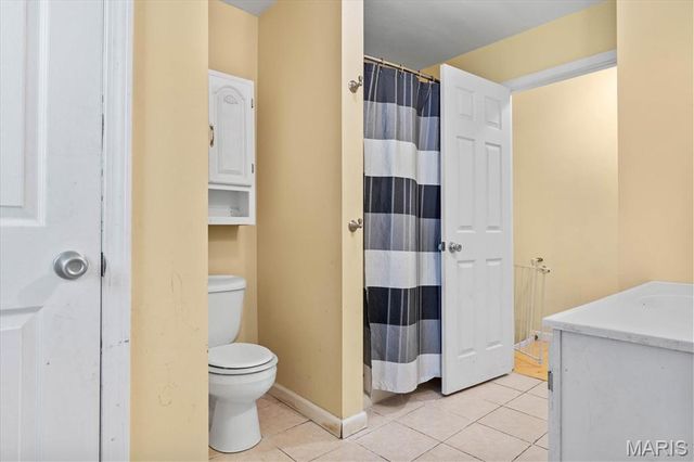 25 Village Drive, Swansea, IL 62226