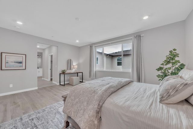 2848 Day Dream Ave, Sacramento, CA 95833