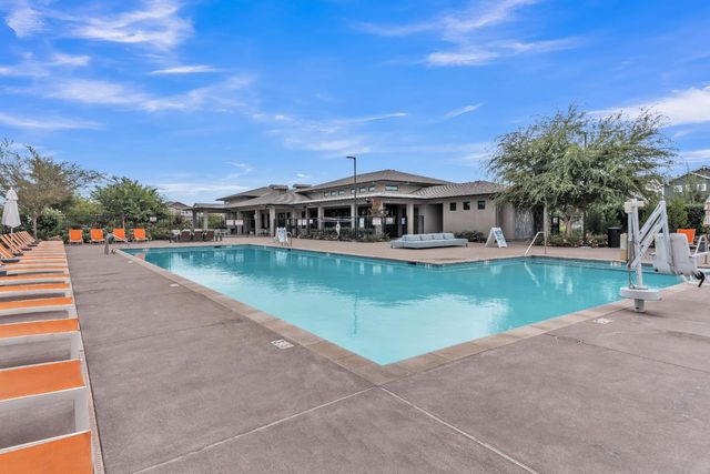 2848 Day Dream Ave, Sacramento, CA 95833