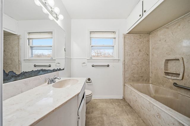 1205 W 10th Street, Mcgregor, TX 76657