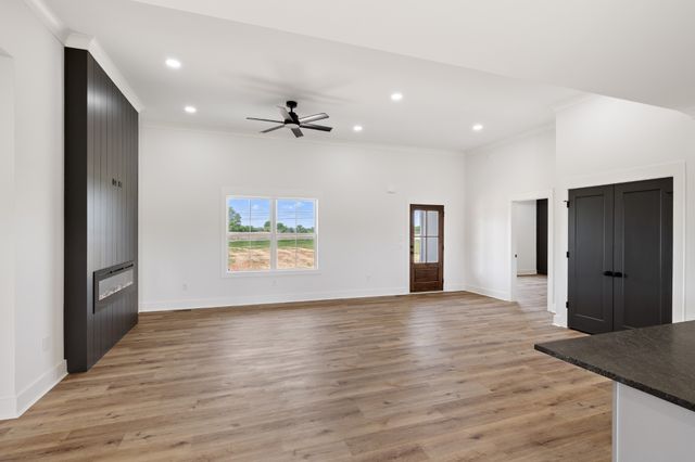 3057 Nashville Hwy, Lewisburg, TN 37091