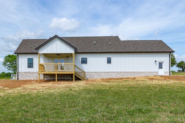 3057 Nashville Hwy, Lewisburg, TN 37091
