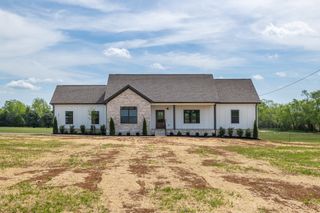 3057 Nashville Hwy, Lewisburg, TN 37091