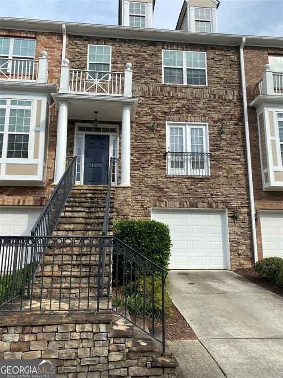 11070 Skyway Drive, Johns Creek, GA 30097