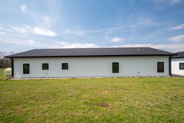 125 Ashland Rd, Waynesboro, TN 38485