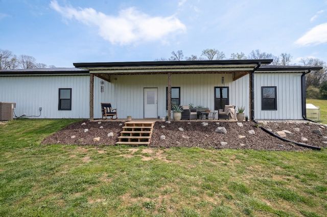125 Ashland Rd, Waynesboro, TN 38485