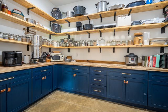 125 Ashland Rd, Waynesboro, TN 38485