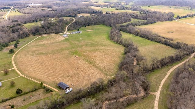 125 Ashland Rd, Waynesboro, TN 38485