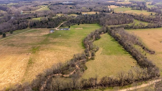 125 Ashland Rd, Waynesboro, TN 38485