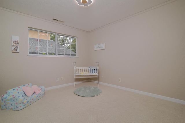 9260 Winding Oak Dr, Fair Oaks, CA 95628