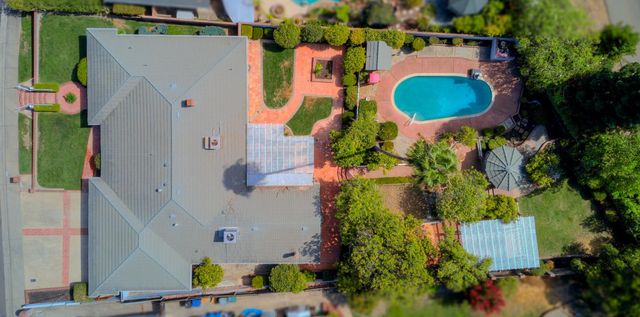 9260 Winding Oak Dr, Fair Oaks, CA 95628