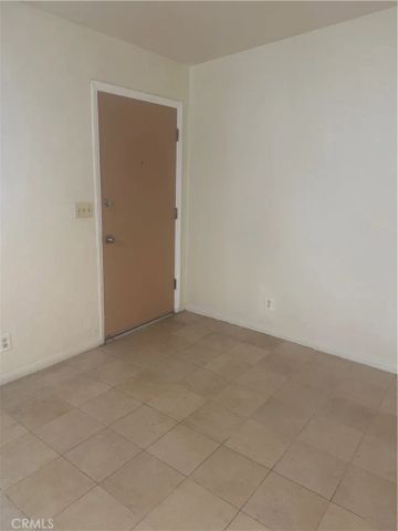 1015 Parton Street G, Santa Ana, CA 92701