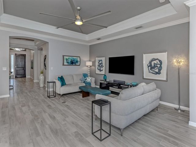 160 MARAVIYA BOULEVARD, Nokomis, FL 34275