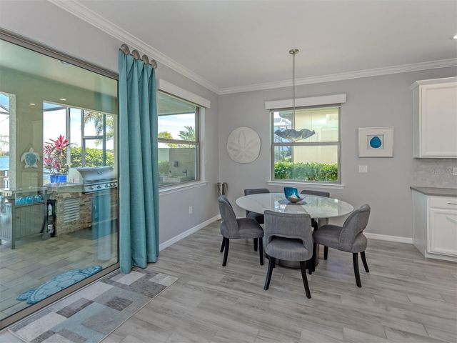 160 MARAVIYA BOULEVARD, Nokomis, FL 34275