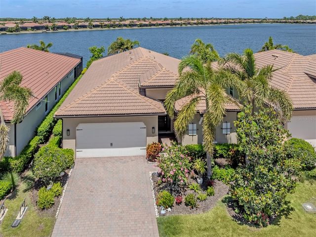 160 MARAVIYA BOULEVARD, Nokomis, FL 34275
