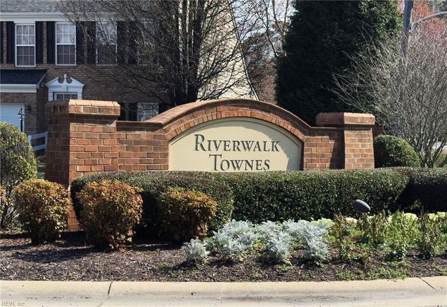 120 Kelly ST, Yorktown, VA 23690