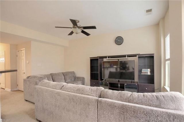 120 Kelly ST, Yorktown, VA 23690