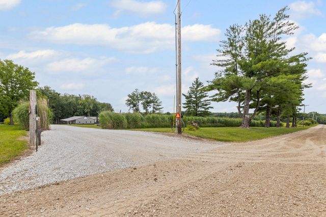 1806 COUNTY ROAD 2360, Moberly, MO 65270