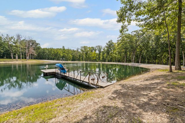 1806 COUNTY ROAD 2360, Moberly, MO 65270
