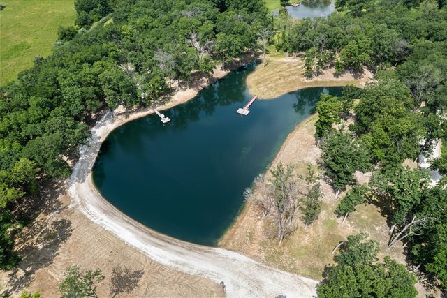 1806 COUNTY ROAD 2360, Moberly, MO 65270