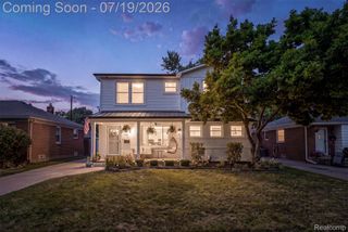 502 W Sunnybrook Drive, Royal Oak, MI 48073