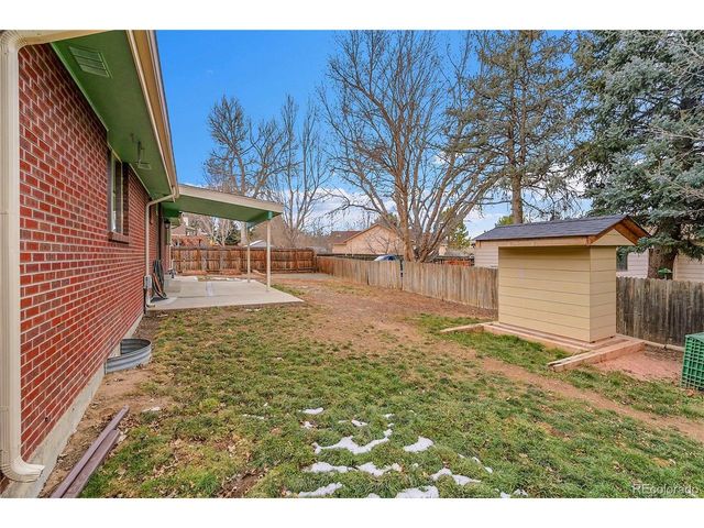 3328 34th Avenue Ct, Greeley, CO 80634