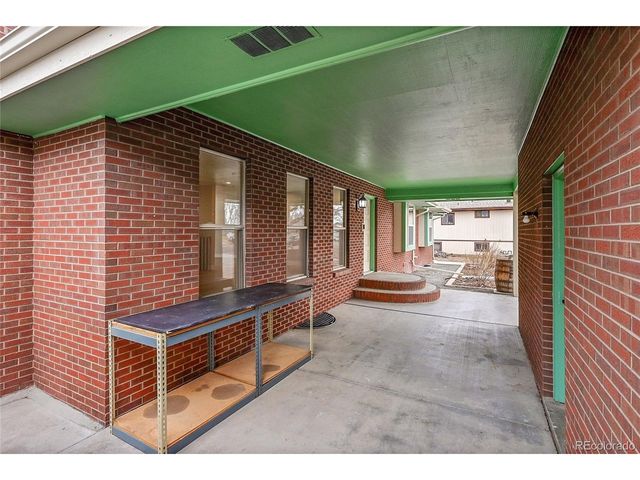 3328 34th Avenue Ct, Greeley, CO 80634