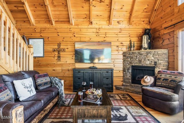 1824 Billard Way, Sevierville, TN 37876