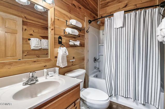 1824 Billard Way, Sevierville, TN 37876