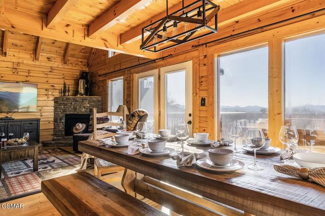 1824 Billard Way, Sevierville, TN 37876